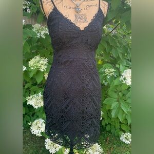 AQUA ladies black crocheted lace Lined spaghetti strap dress size SM in LNWOT